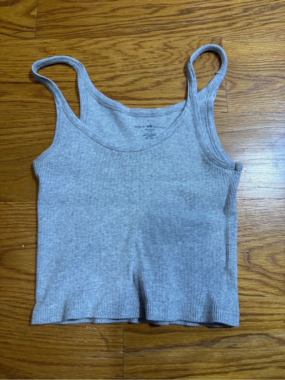 Brandy Melville Ribbed Scoop Tank Top — Light Gray